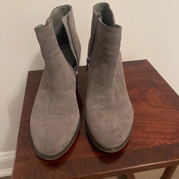 Franco Sarto Domino Ankle Boots Suede Leather Block Heel Gray Sz 11 - Picture 2 of 4